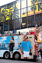 黄色网页进入：极限追缉，暗网狂飙，在赛博都市中逃脱警方追捕